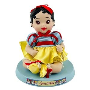 Brass Key‎ Royal Nursery Snow White Porcelain Doll Disney Princess 2006
